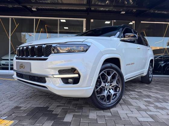 JEEP COMMANDER 2.0 TD380 TURBO DIESEL OVERLAND AT9 JEEP COMMANDER 2.0 TD380 TURBO DIESEL OVERLAND AT9